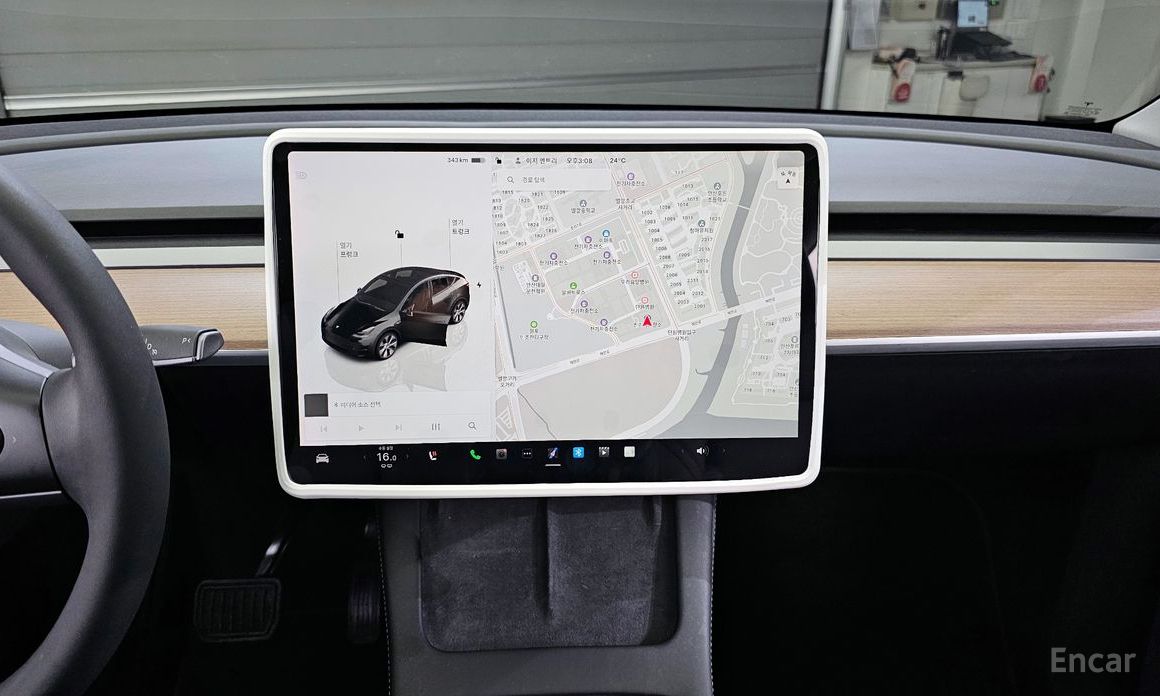 Model Y Long Range 18