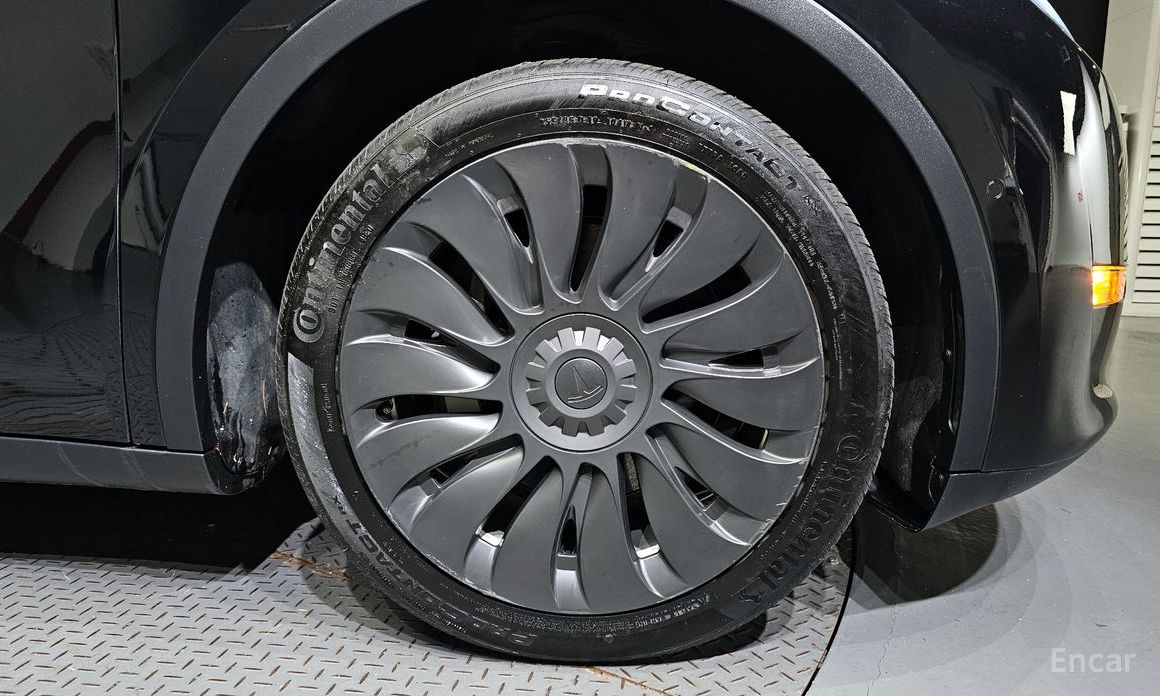 Tesla Model Y Long Range №6