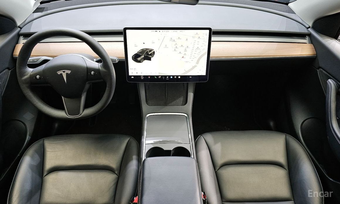 Tesla Model Y Long Range №8