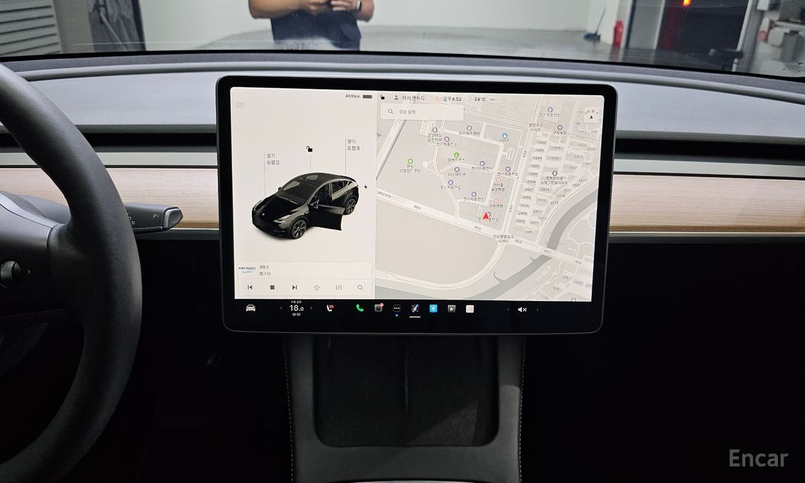 Tesla Model Y Long Range №18