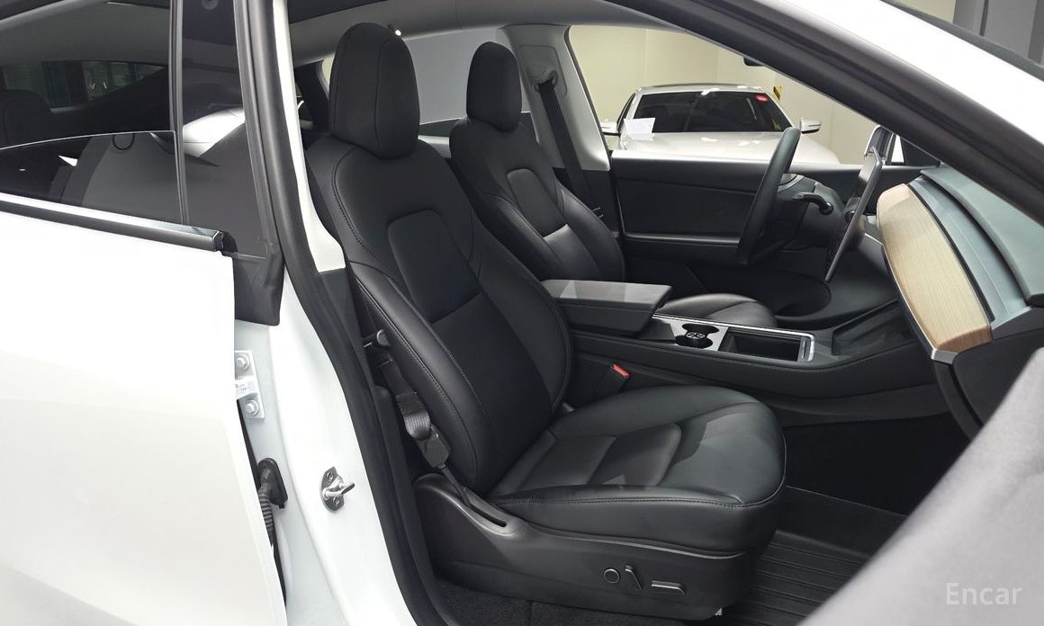 Model Y Long Range 11