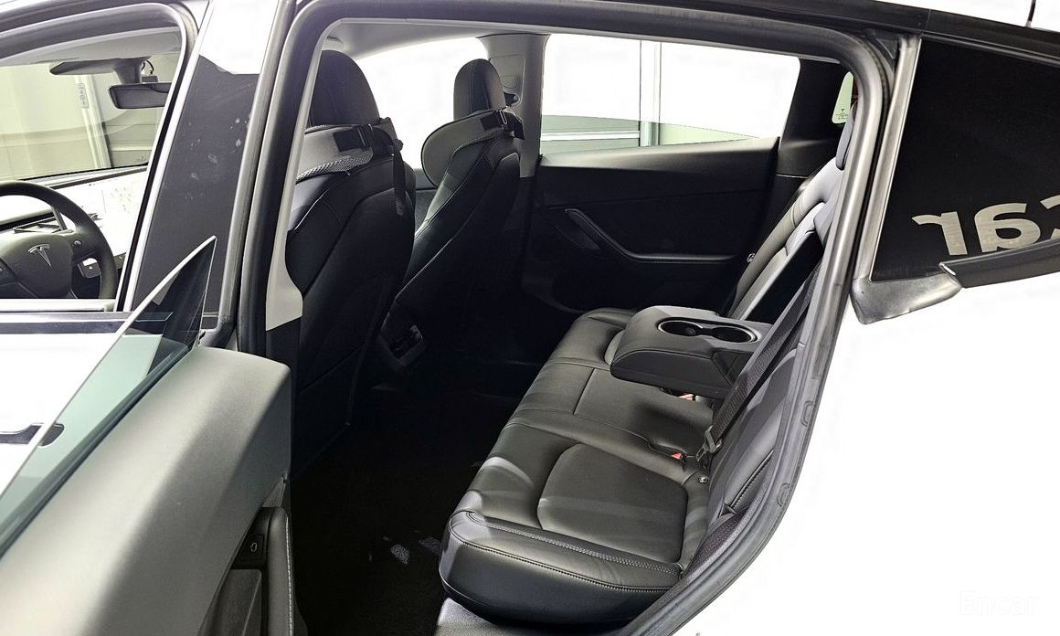 Model Y Long Range 12