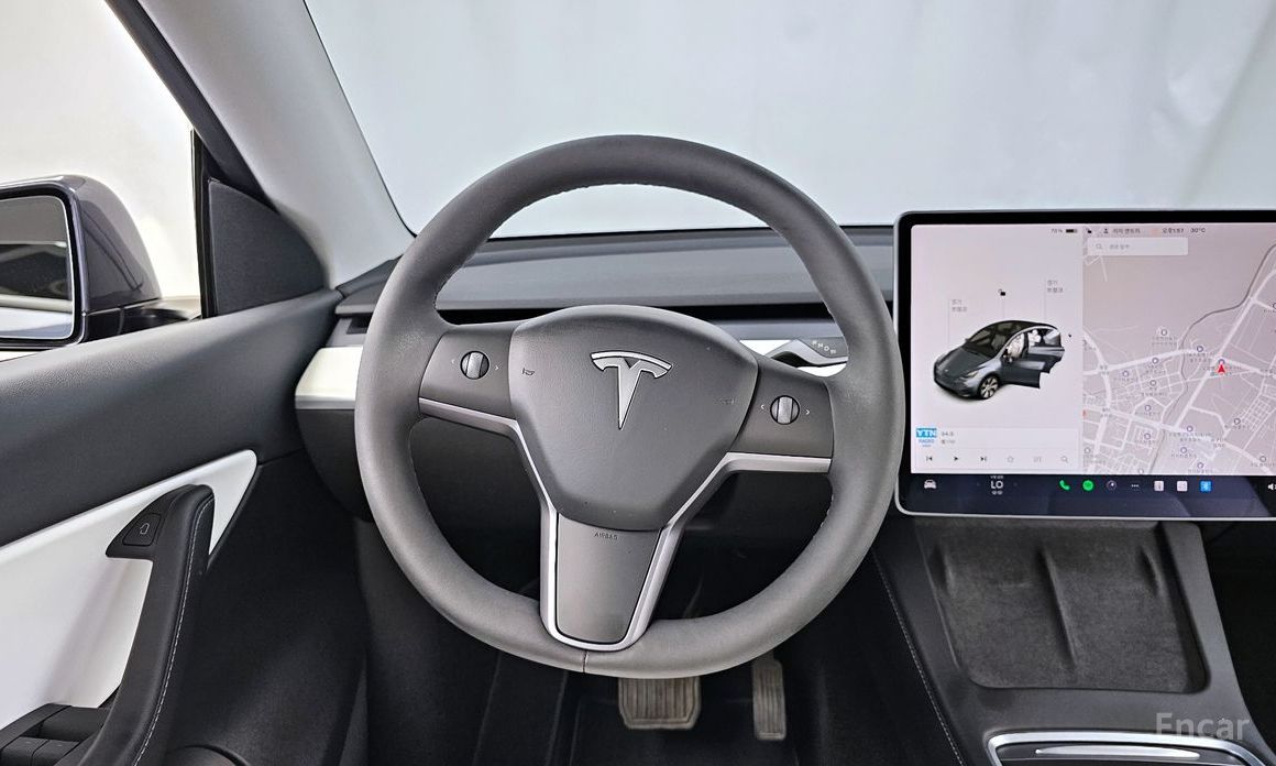 Tesla Model Y Long Range №14
