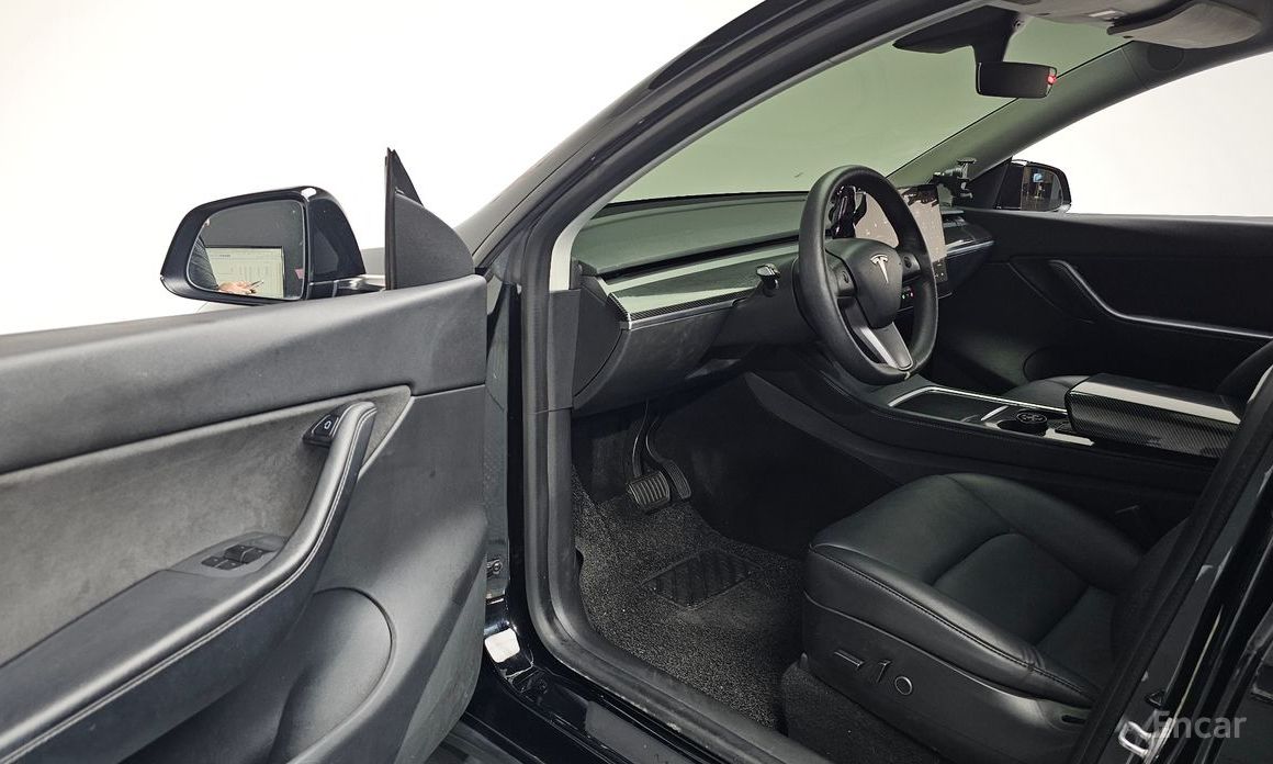 Model Y Long Range 13