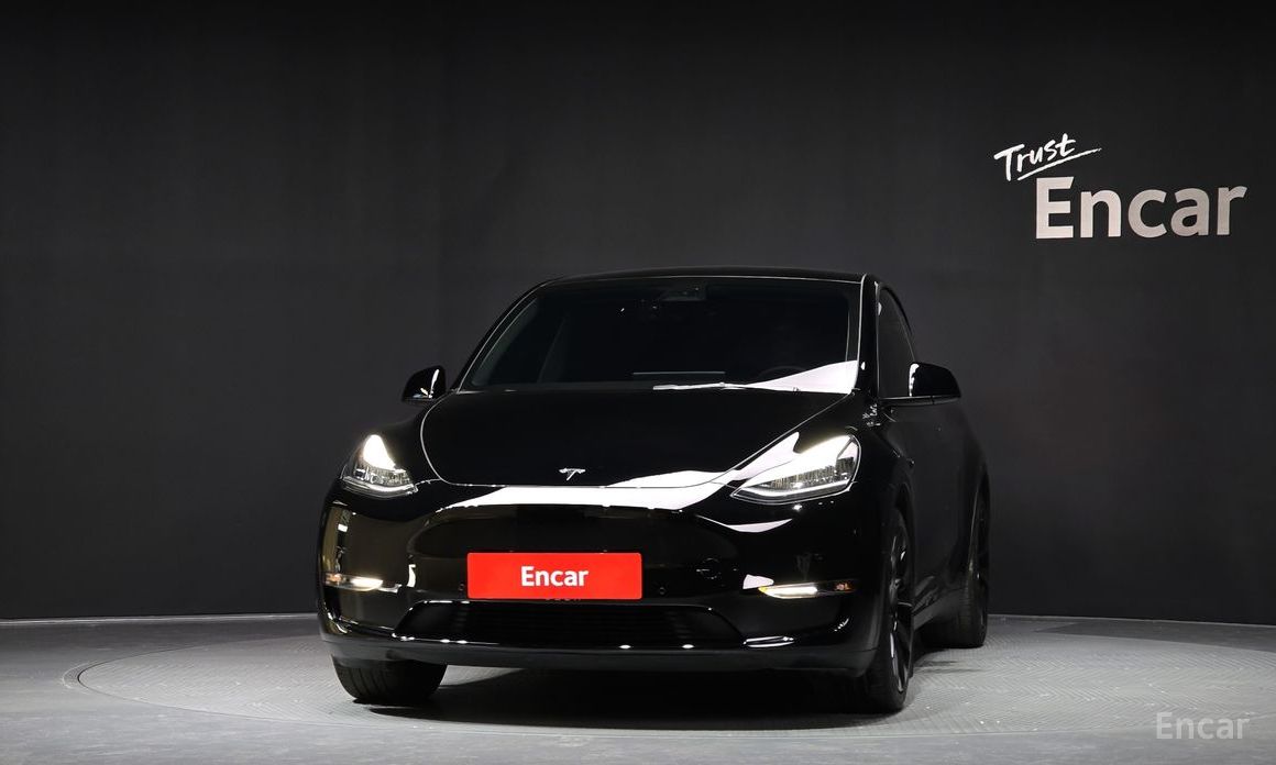 Model Y Long Range 4