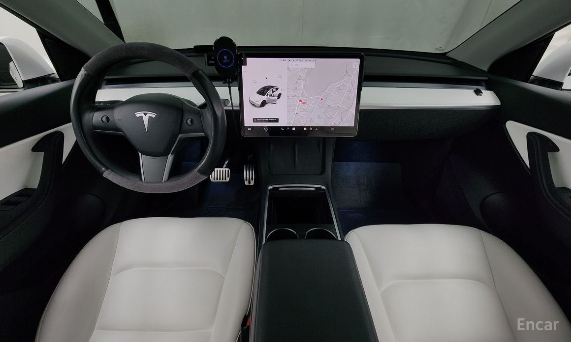 Tesla Model Y Long Range №8