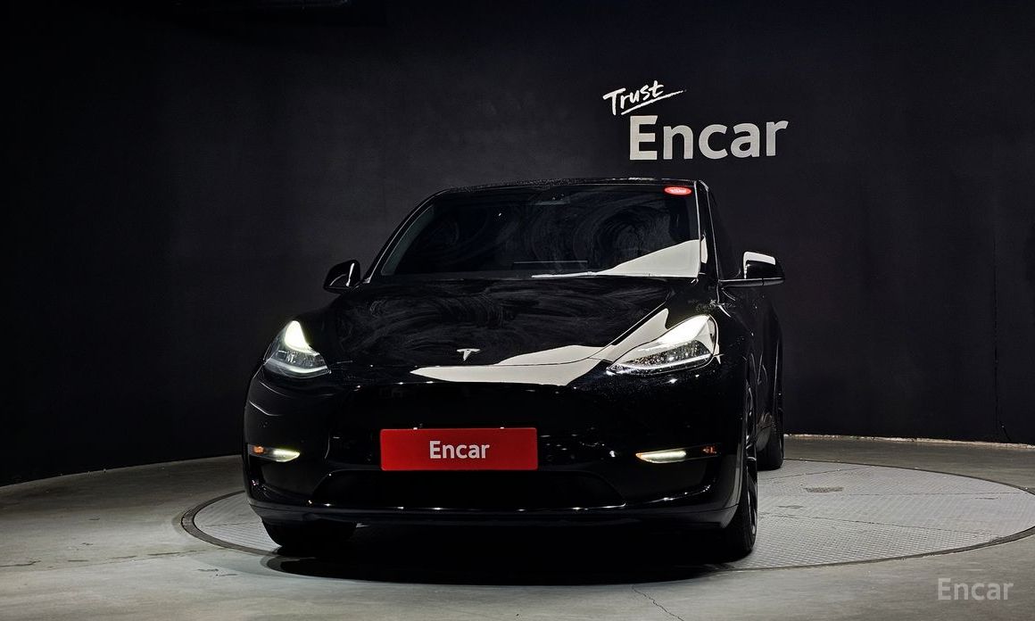 Model Y Long Range 4