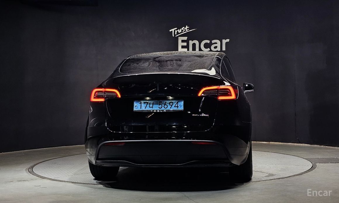 Model Y Long Range 5