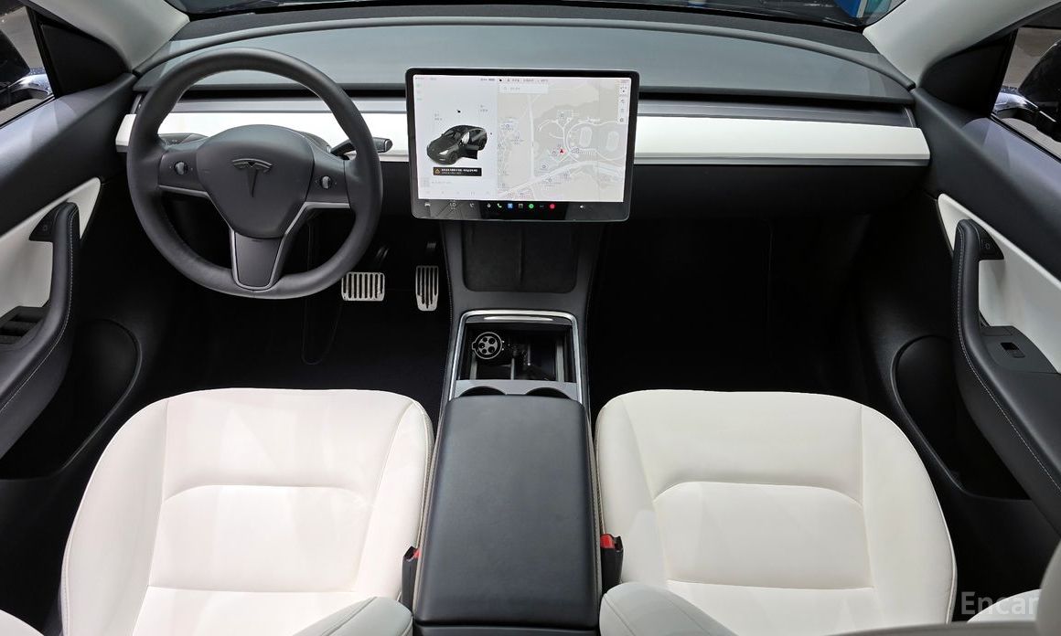 Model Y Long Range 8
