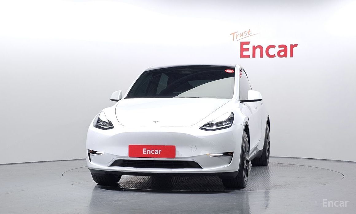 Model Y Long Range 4