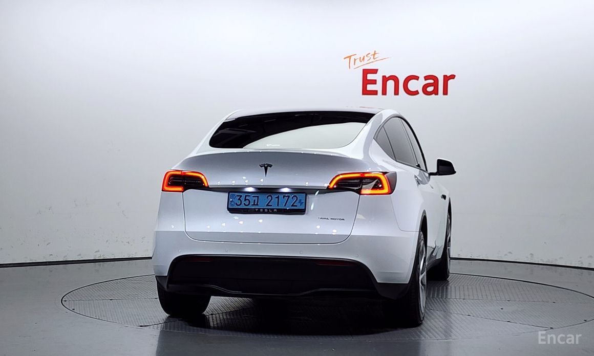 Tesla Model Y Long Range №5