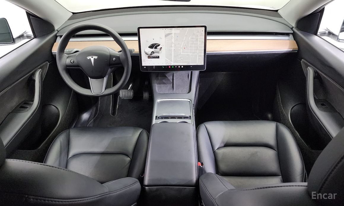 Tesla Model Y Long Range №8