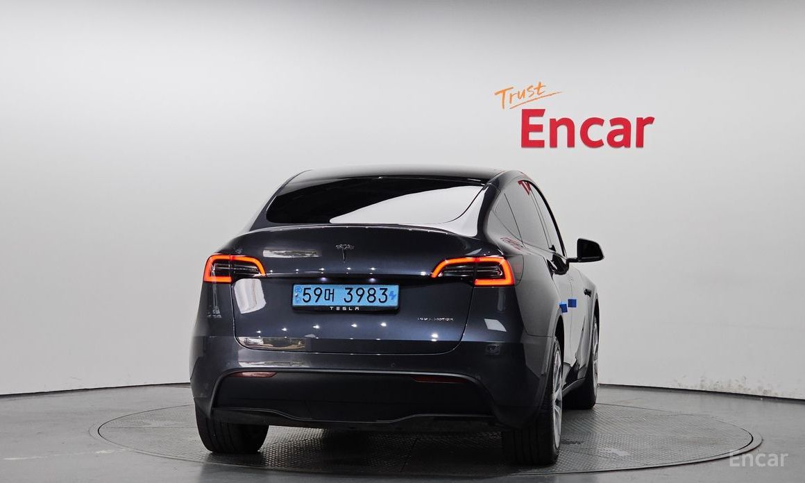 Model Y Long Range 5