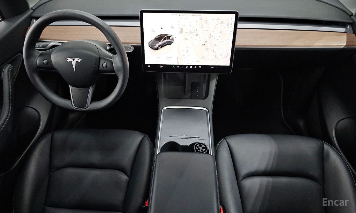 Model Y Long Range 8