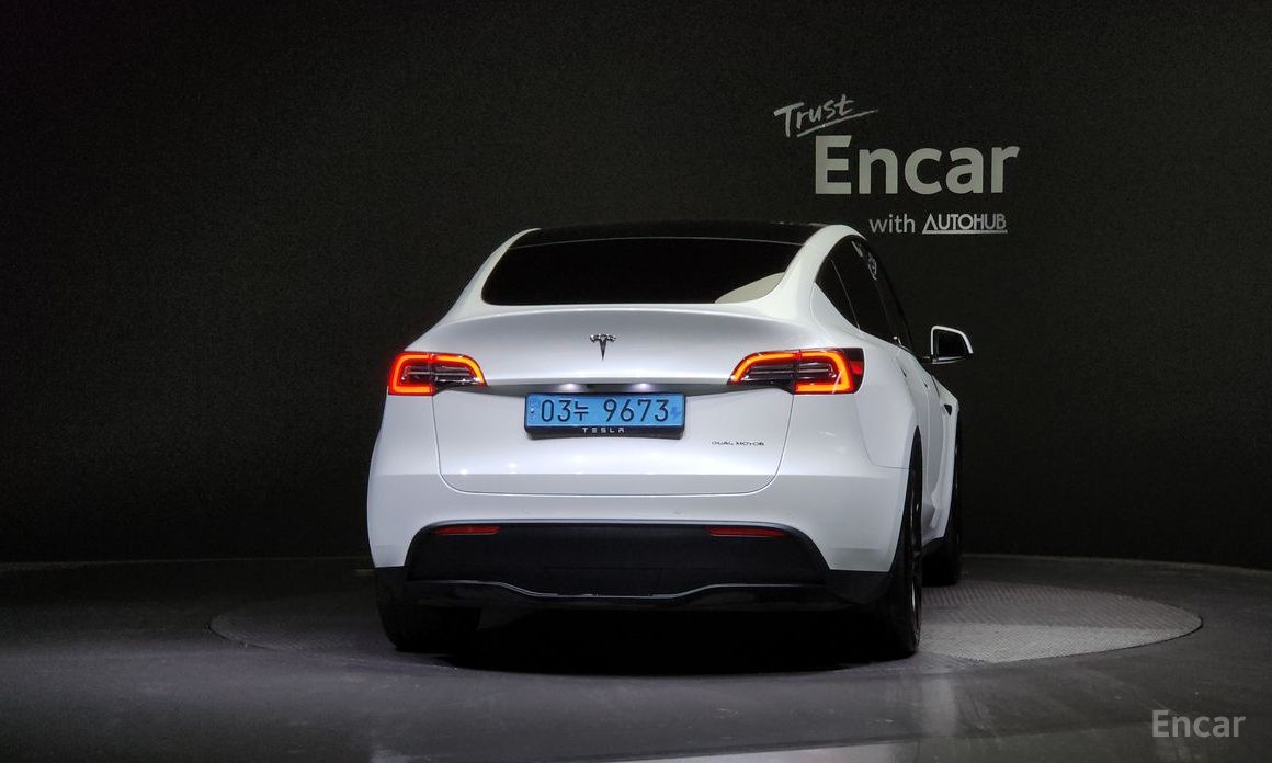 Model Y Long Range 5
