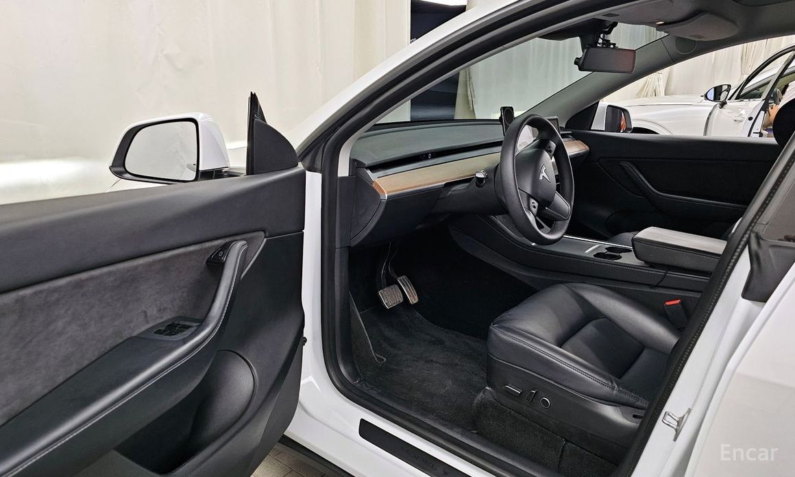 Model Y Long Range 11