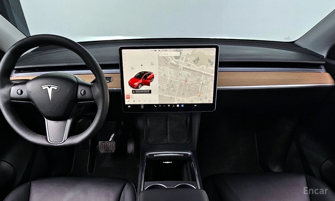 Model Y Long Range 8