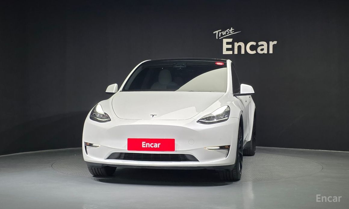 Model Y Long Range 4