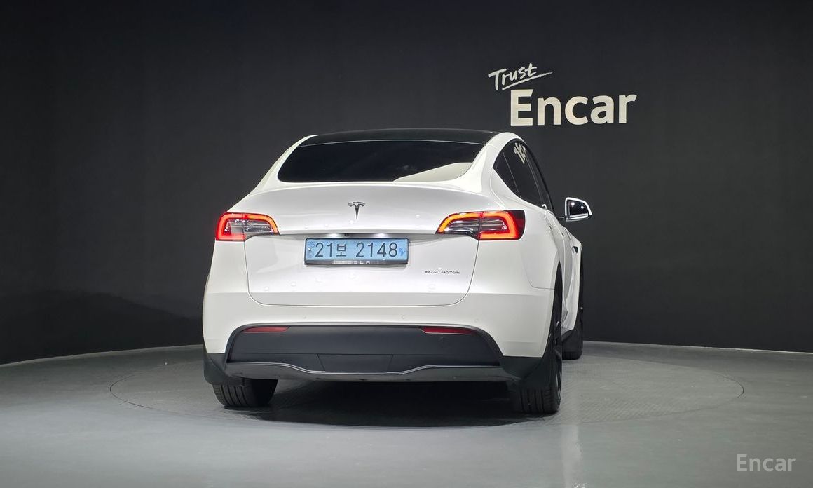 Model Y Long Range 5