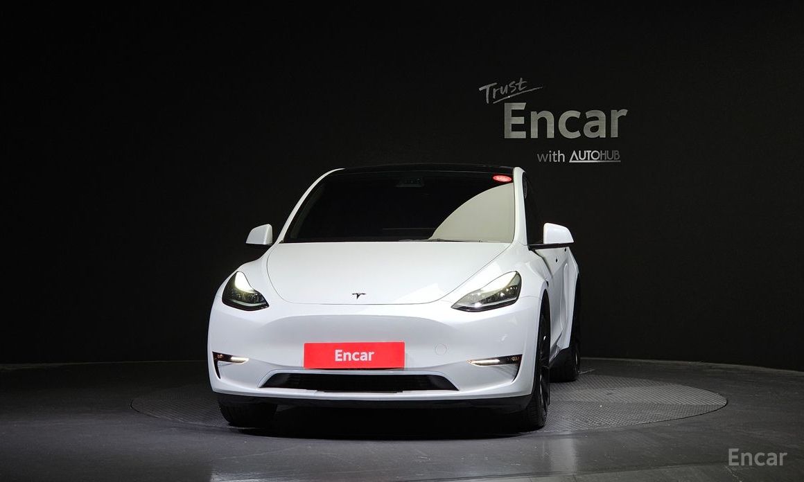 Model Y Long Range 4