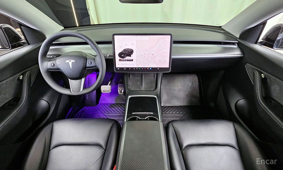 Model Y Long Range 8