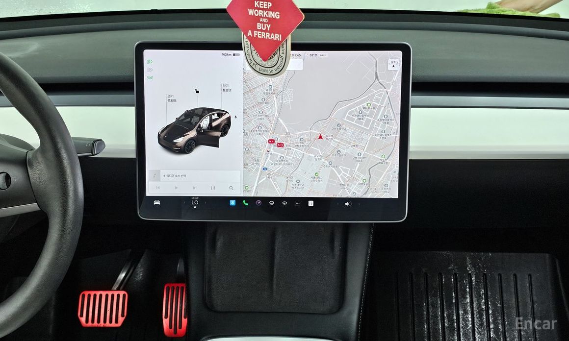 Tesla Model Y Long Range №15