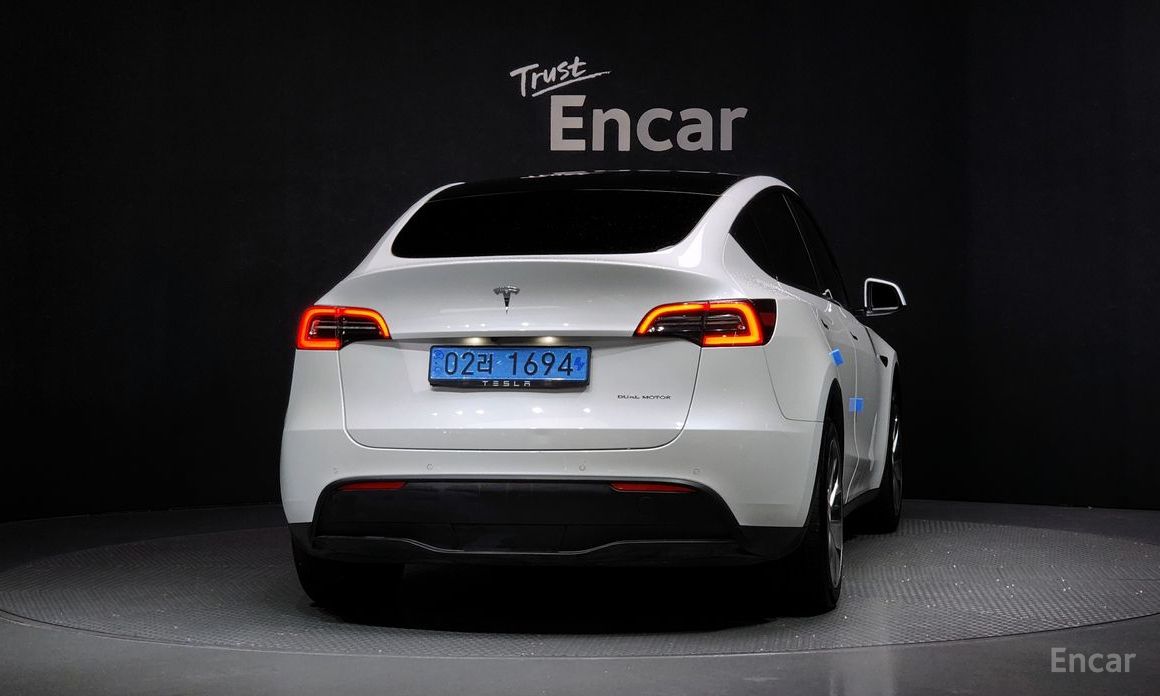 Model Y Long Range 5