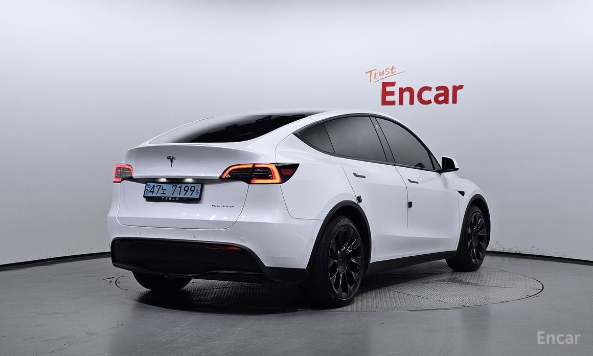 Model Y Long Range 3