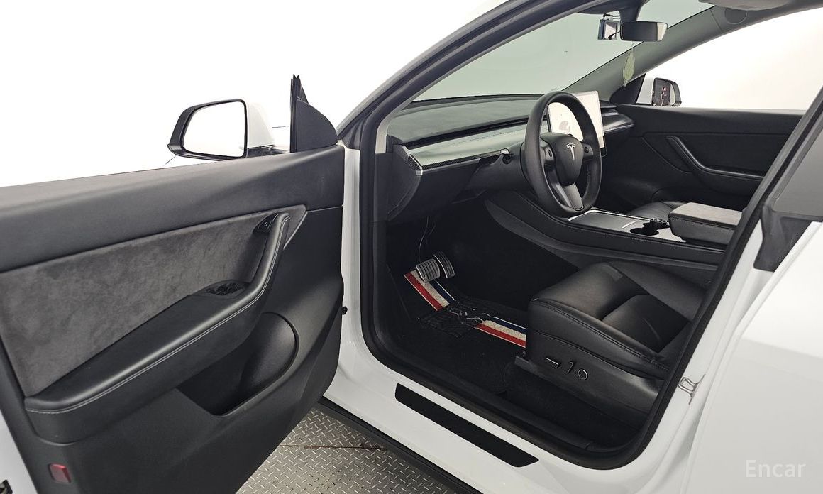 Model Y Long Range 11