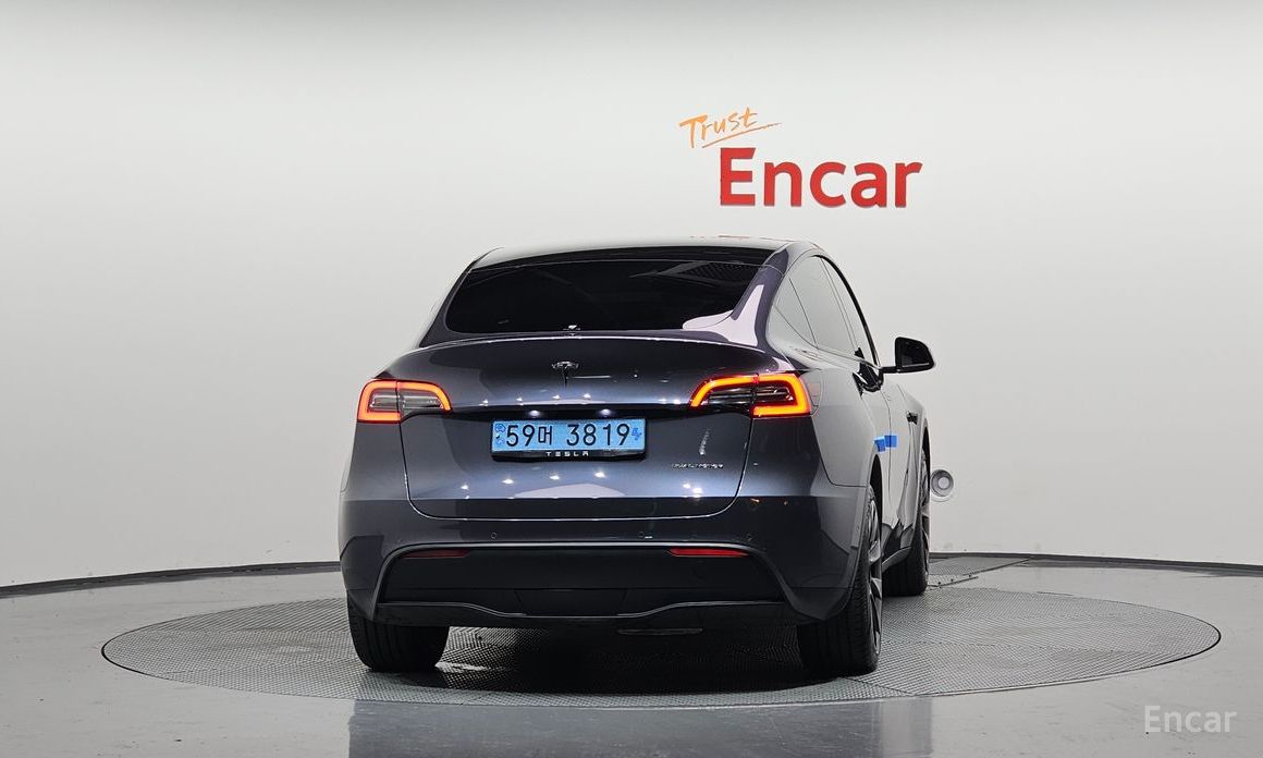 Tesla Model Y Long Range №5