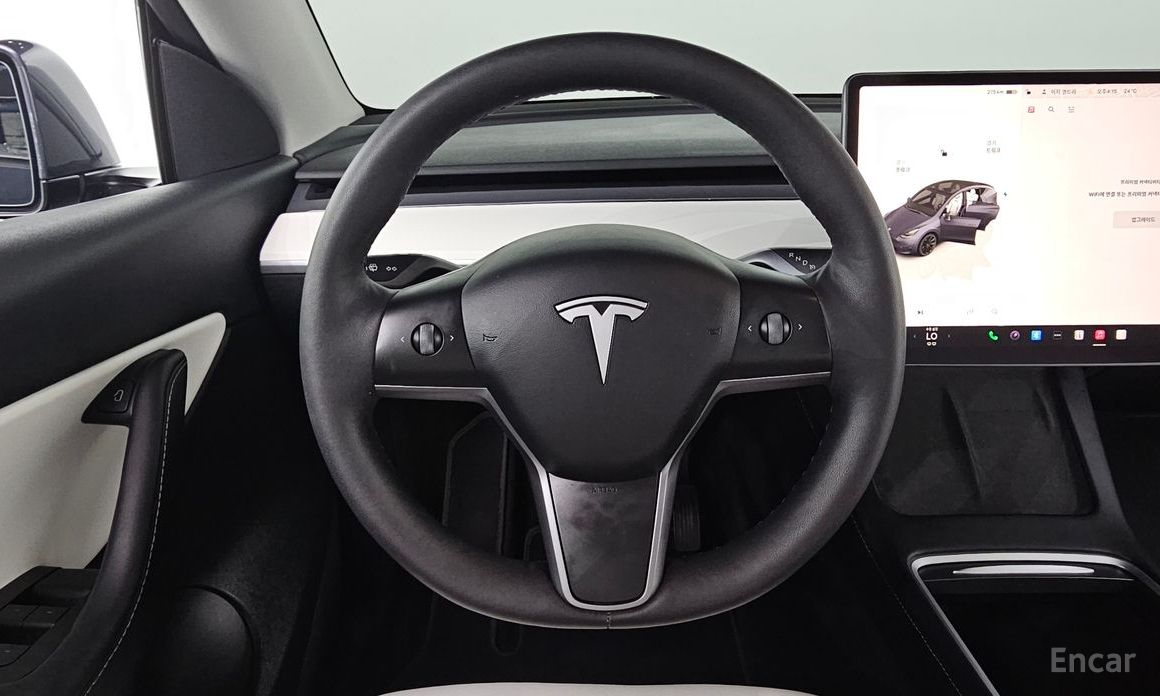 Tesla Model Y Long Range №14