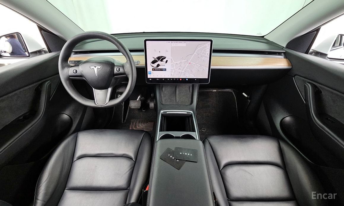 Tesla Model Y Long Range №8