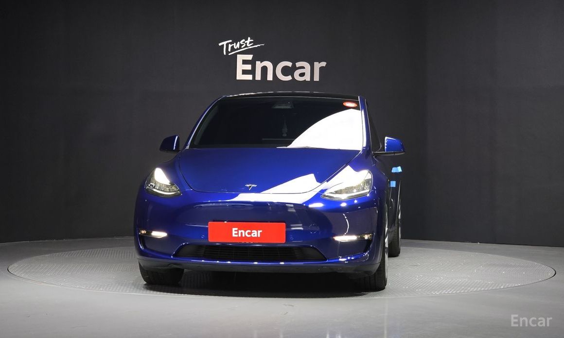 Model Y Long Range 4