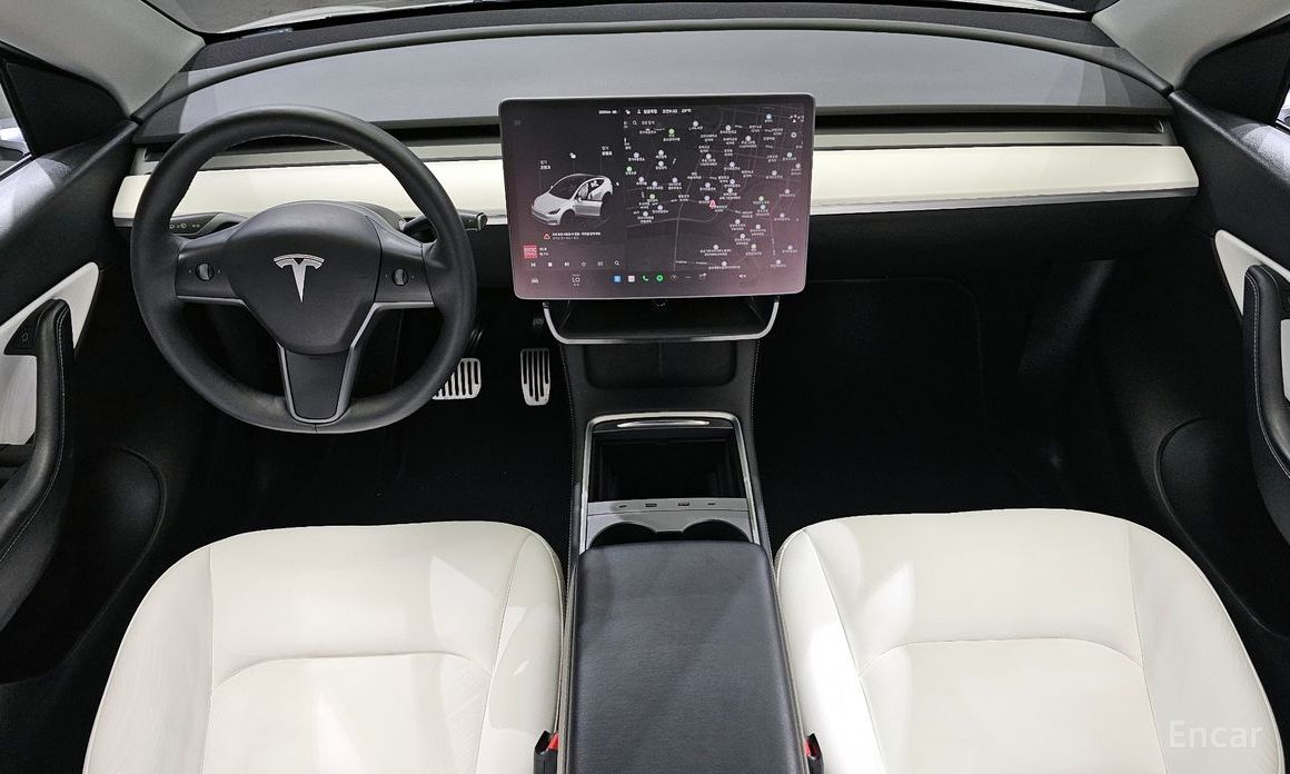 Tesla Model Y Long Range №8