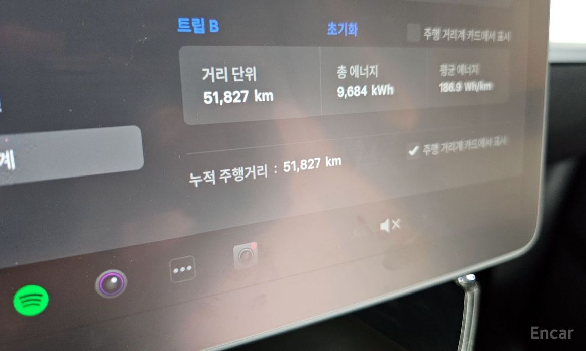 Tesla Model Y Long Range №9