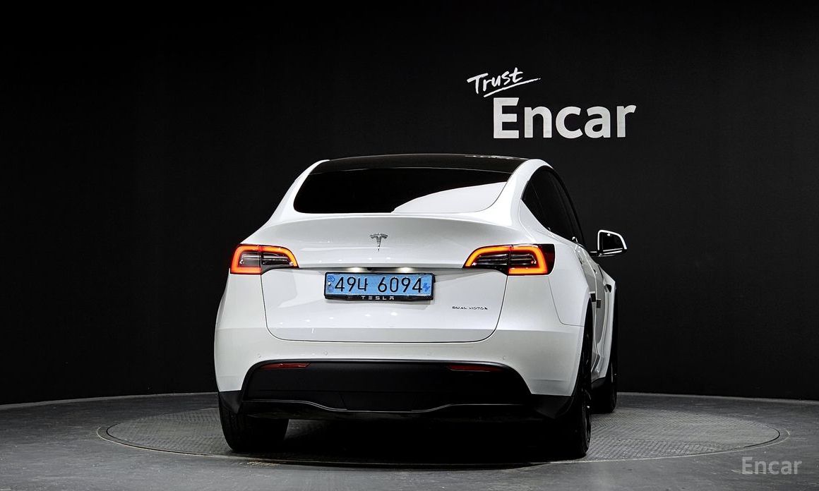Tesla Model Y Long Range №5