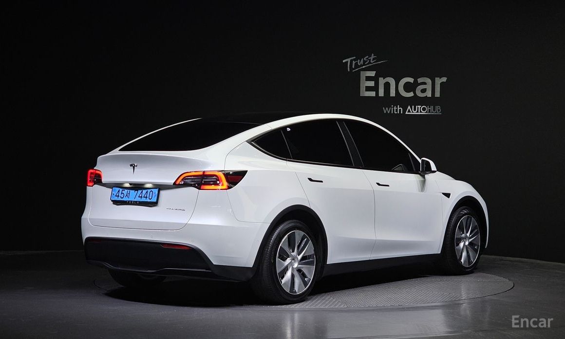 Model Y Long Range 3