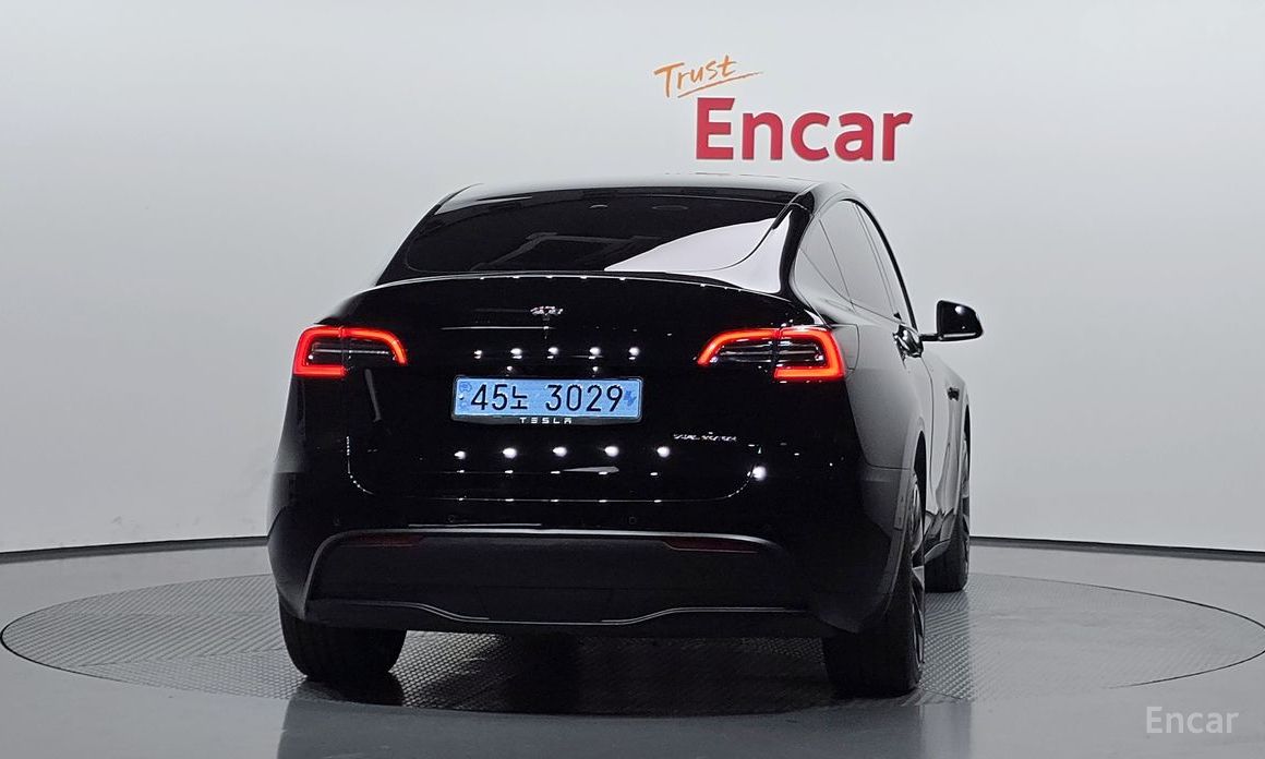 Model Y Long Range 5