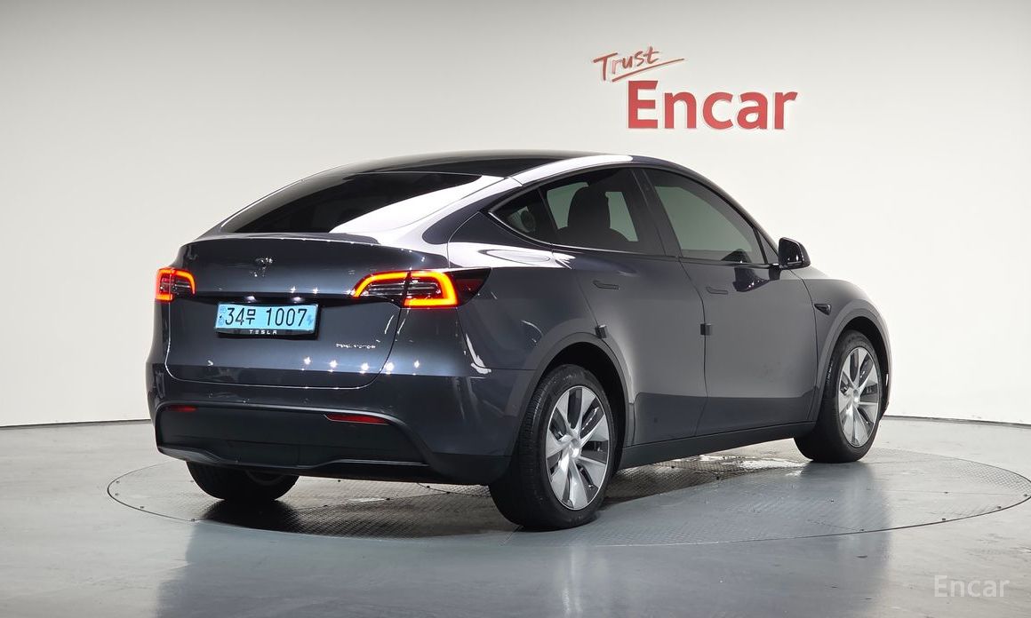 Model Y Long Range 3