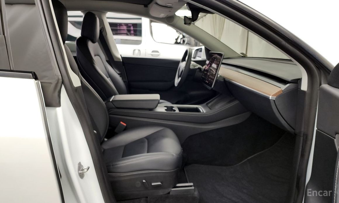 Model Y Long Range 12