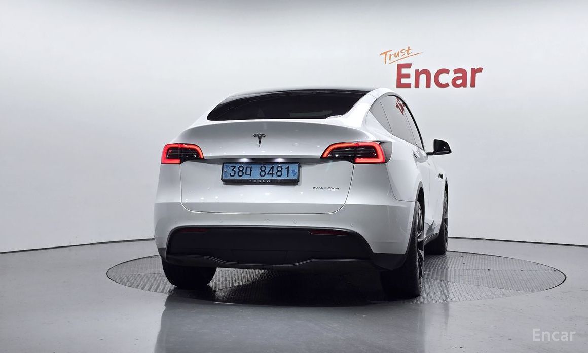 Model Y Long Range 5