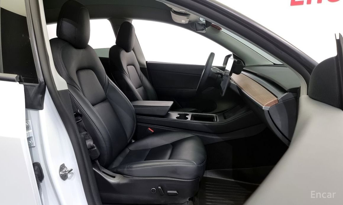 Tesla Model Y Long Range №12