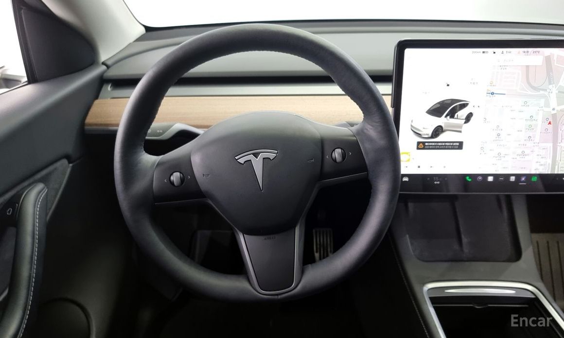 Tesla Model Y Long Range №14