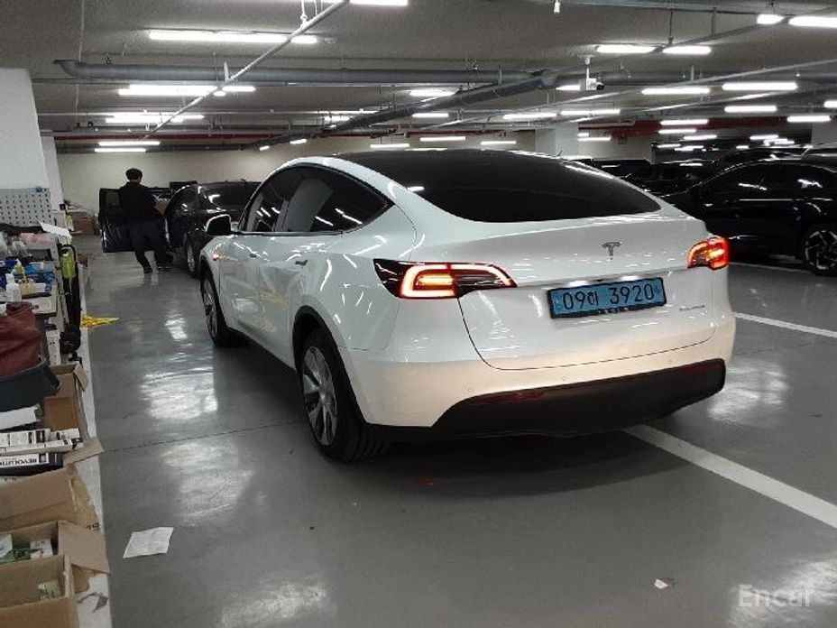 Model Y Long Range 3