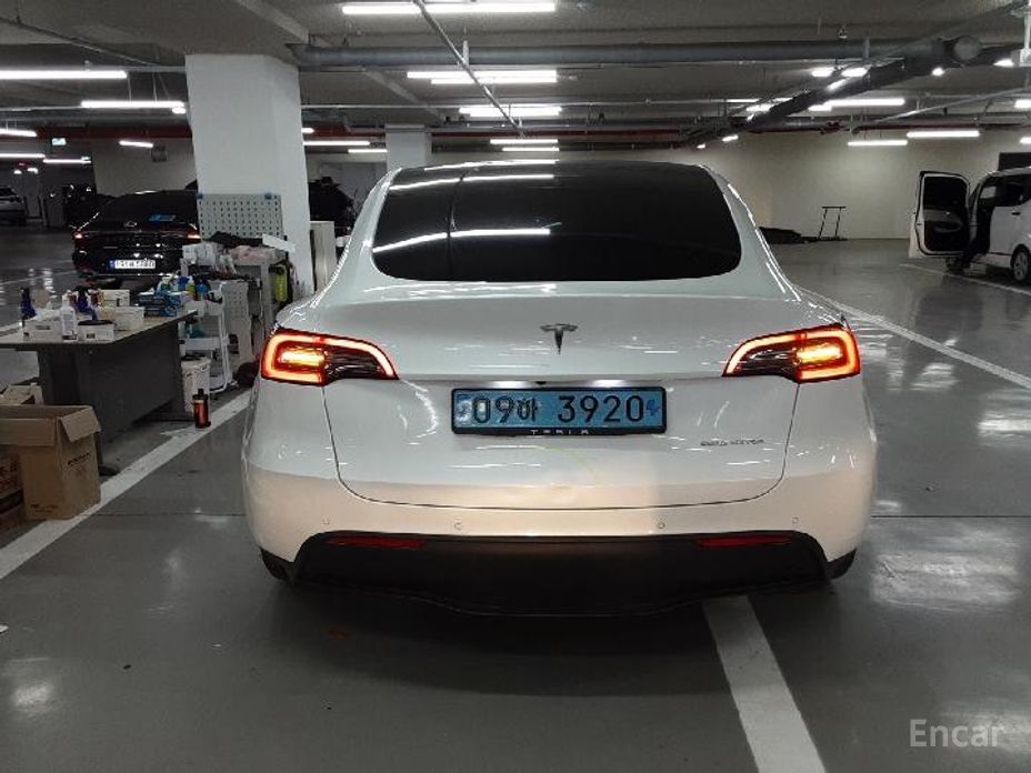Model Y Long Range 5
