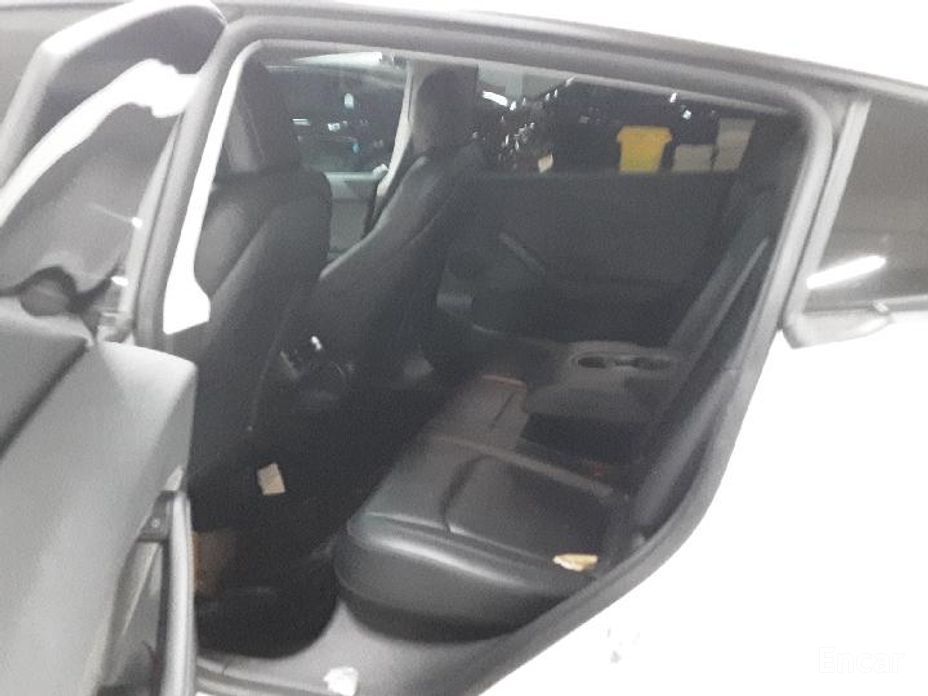 Model Y Long Range 9
