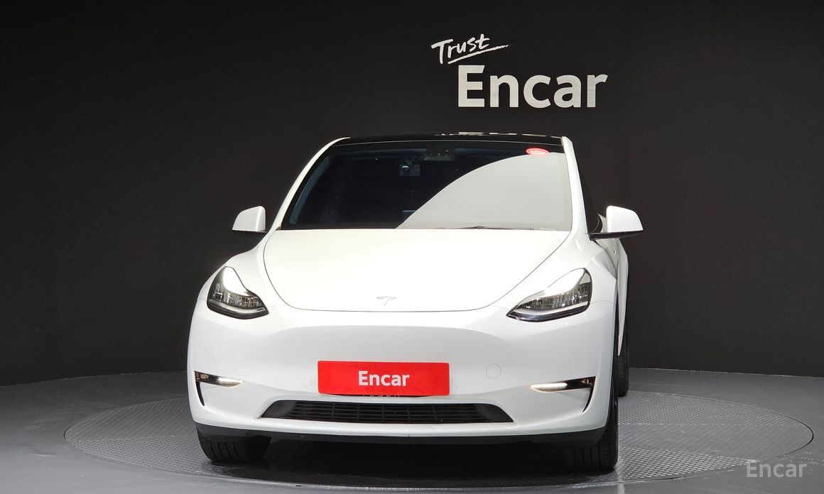 Model Y Long Range 4