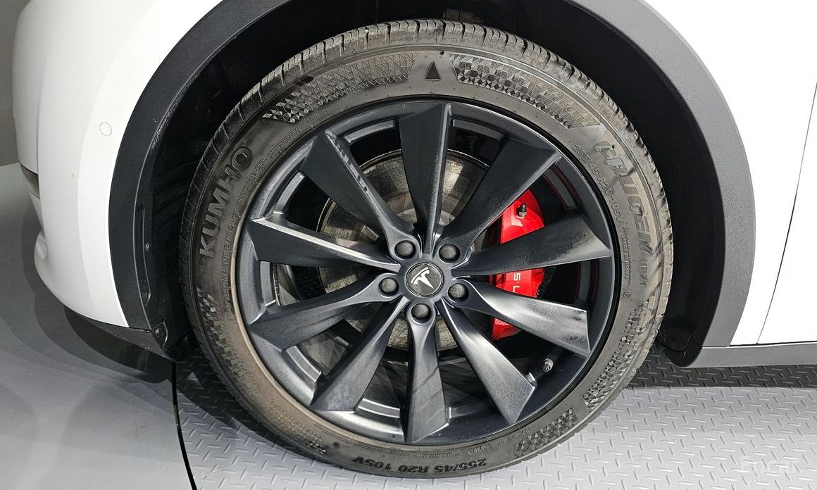 Model Y Long Range 6