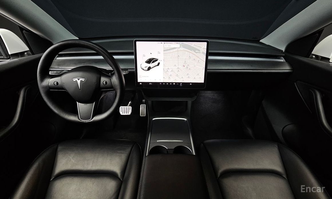 Model Y Long Range 8