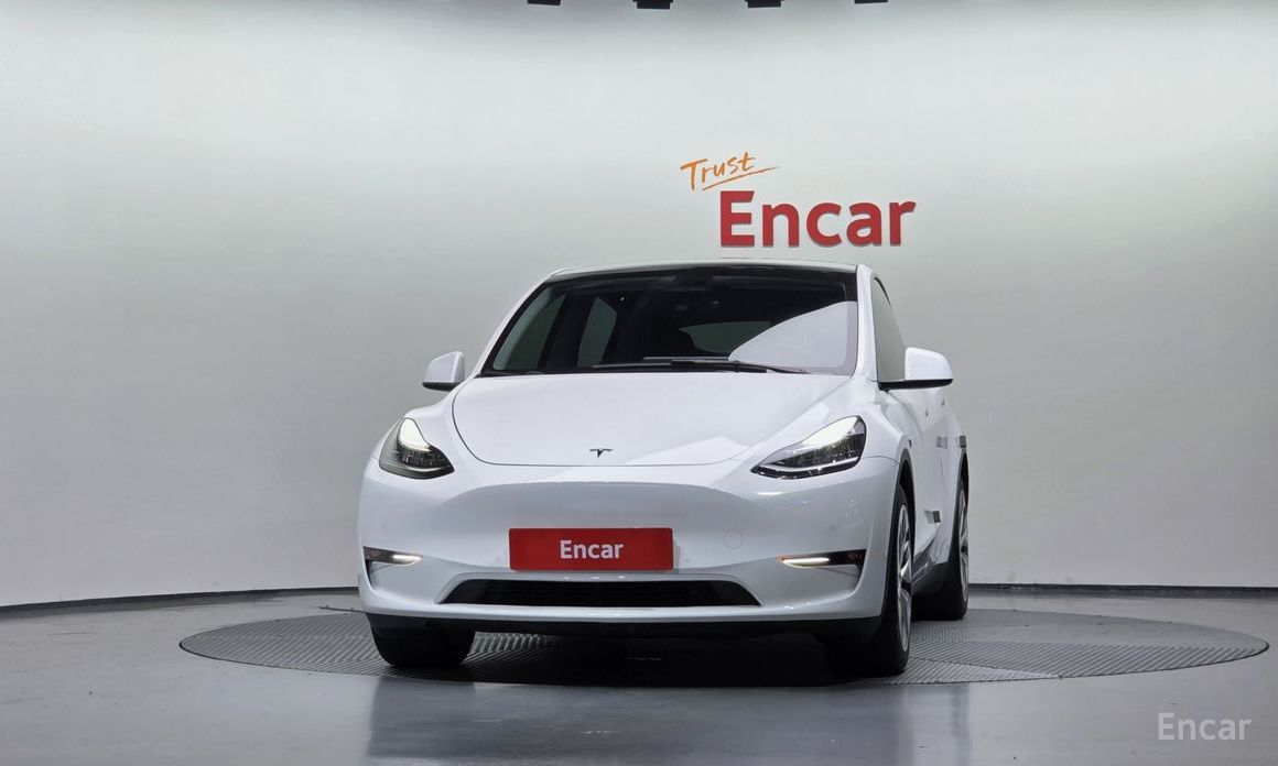 Tesla Model Y Long Range №4